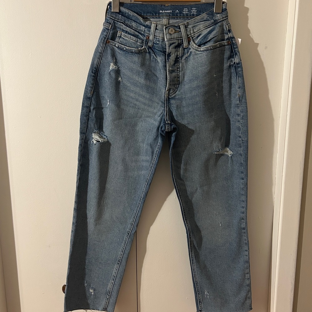 Old Navy High-Waisted Jeans Size 4